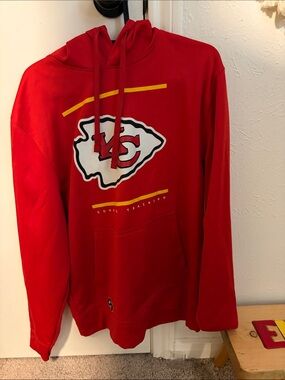 NFL Red Chiefs Hoodie with Team Crest